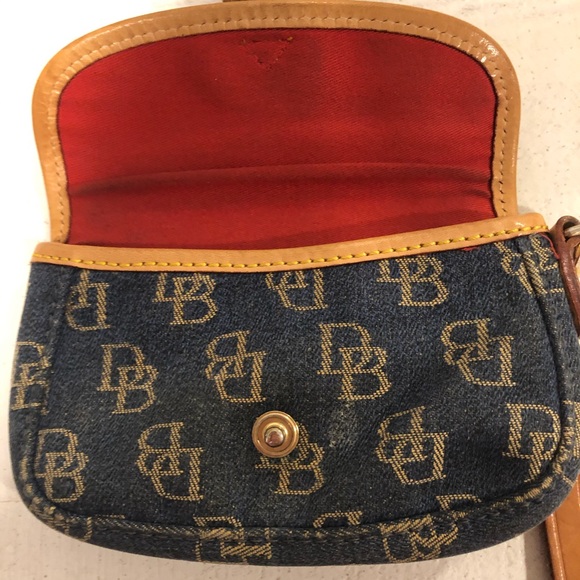 Dooney & Bourke Wristlet - Picture 7 of 11